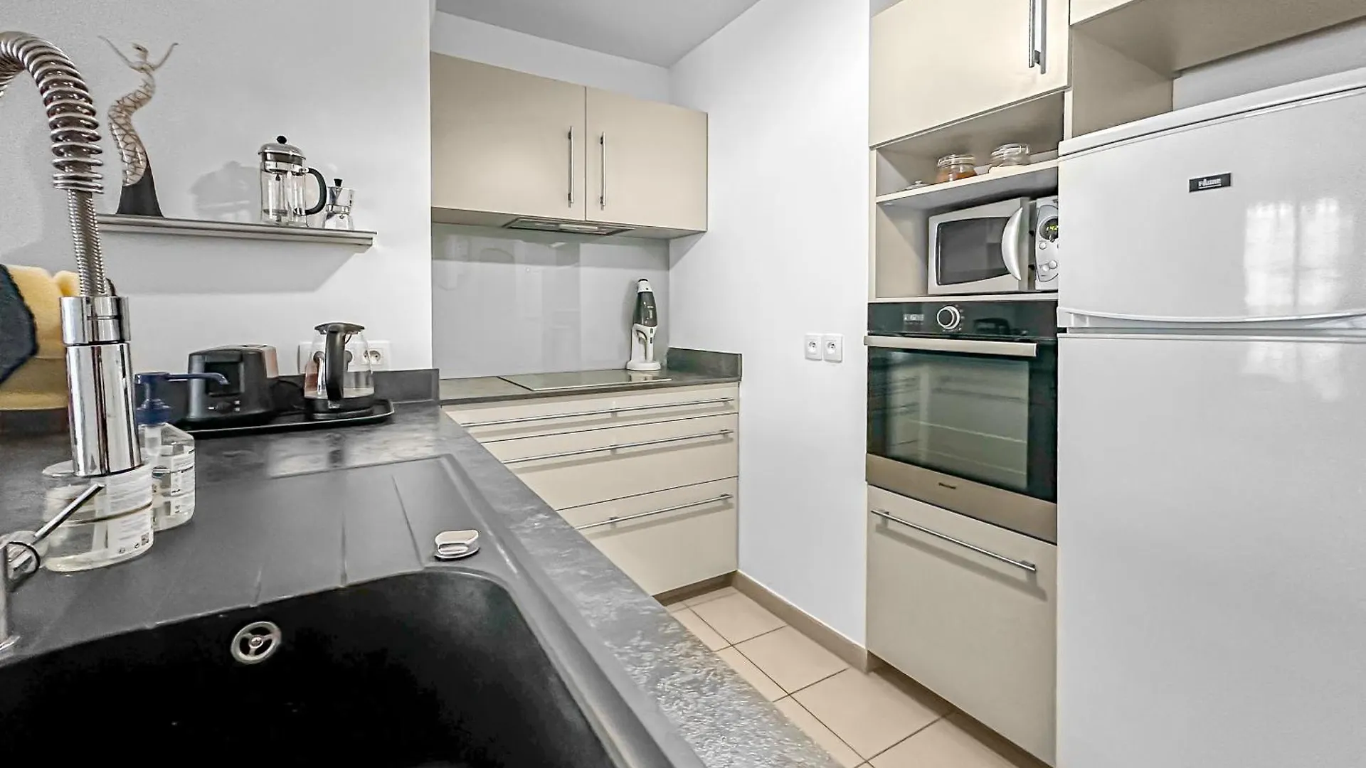 Apartment L'Escapade De Massy - Balcon, Place De Parking, Gares Rer B&C Et Tgv A 400M